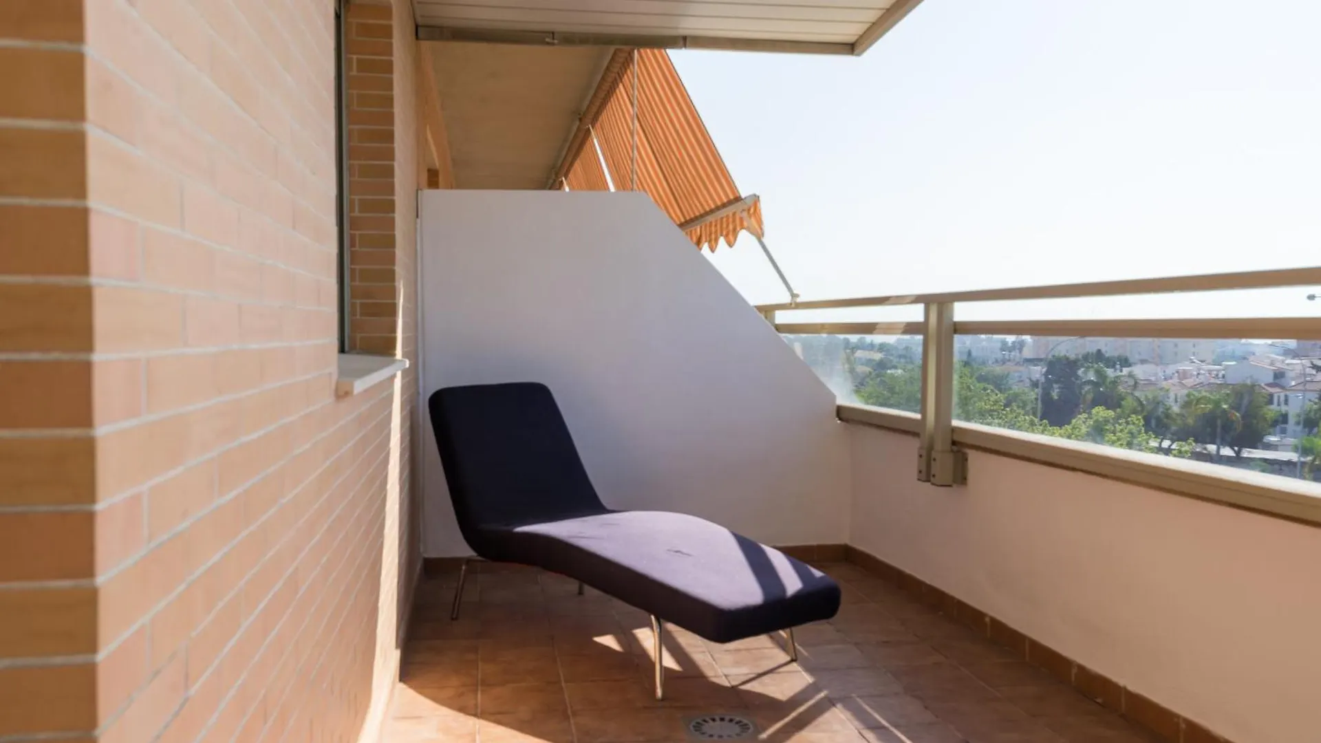 Hill Apartment With Terrace, Parking, Pool & Paddle Court 토레몰리노스 0*,